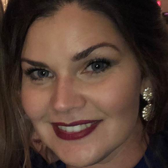 Meet your Posher, Priscilla - Picture 1 of 1